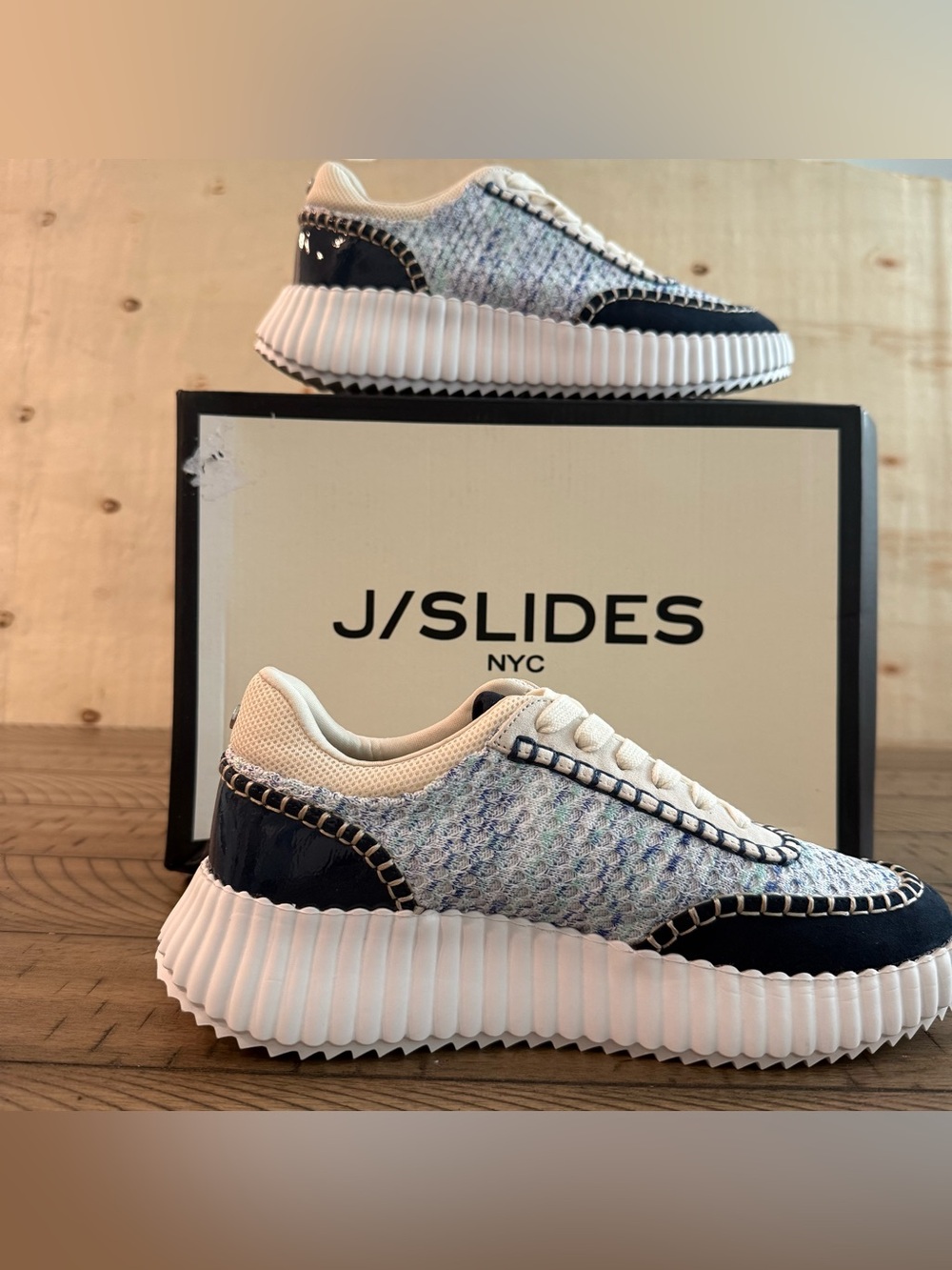NIB J/SLIDES Charlene Navy Beige Multi Fabric Platform Sneakers Size 8